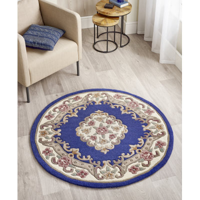 Nagy Floral Hand Tufted Area Rug
