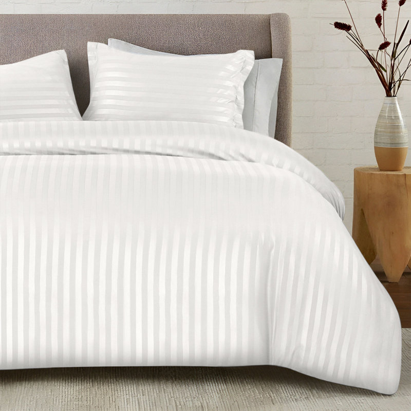 Noso Premium Hotel Quality Satin Stripe Duvet Cover Set with Pillowcases, Super King, White