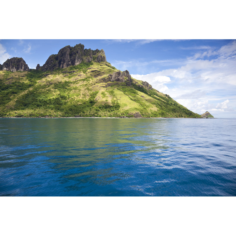 L'île Waya aux Fidji par Jangeltun, H 12 po x l 18 po