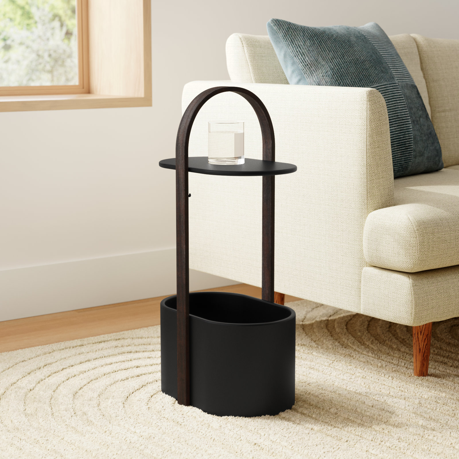 Akyah 10" End Table, Black