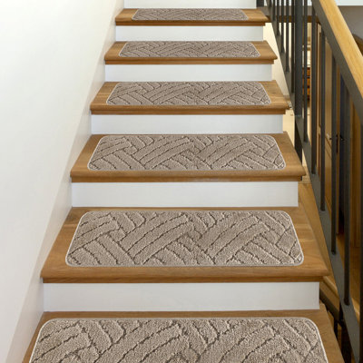  Carpet Stair Treads for Wooden Steps - 7-Pack