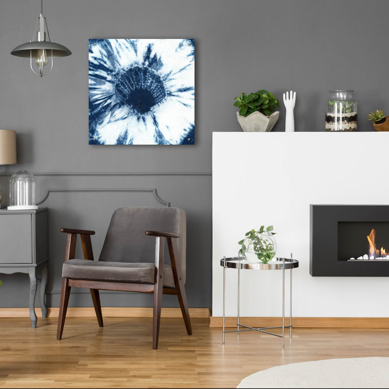 «Shibori Shells 1» par Chariklia Zarris, art mural en verre acrylique, H 24 po x l 24 po