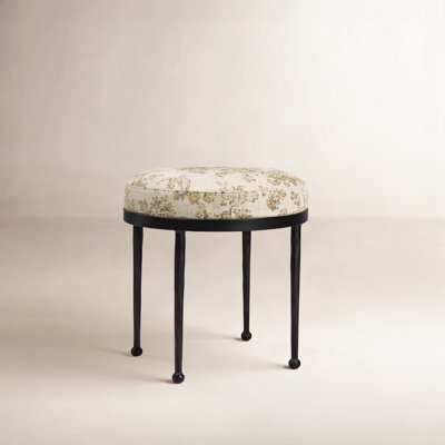 Rua Accent Stool