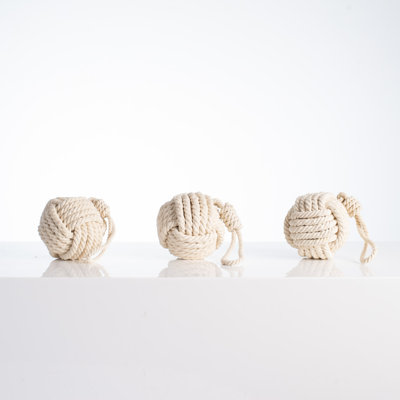 Lilbourn Figurines & Sculptures