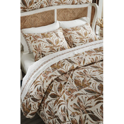 Farrah Duvet Cover Set - Queen