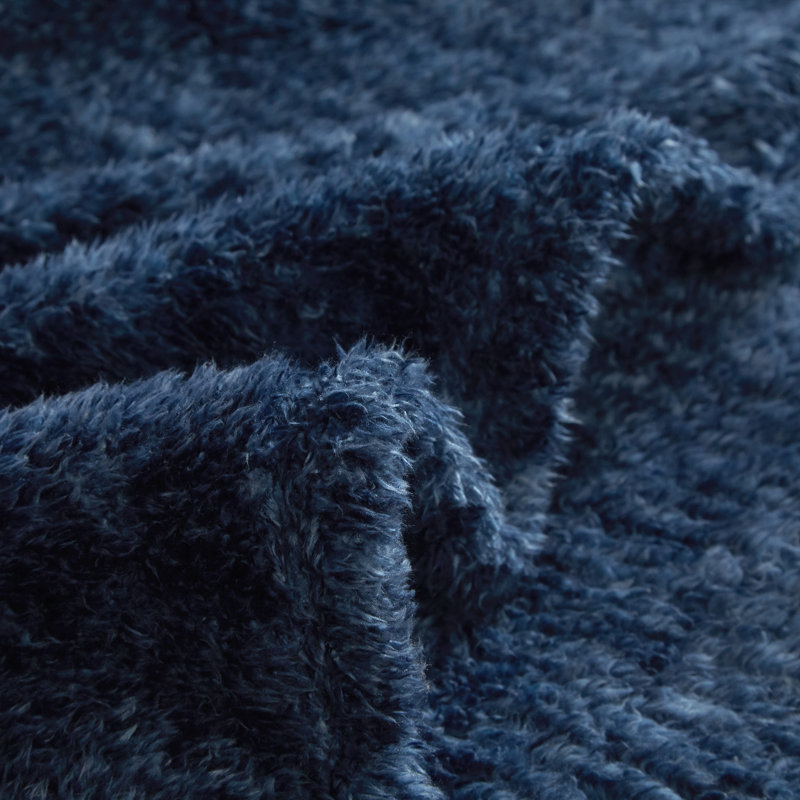 Couverture en plumes sherpa antimicrobienne Well Soft Well Being Well Being, Bleu marine