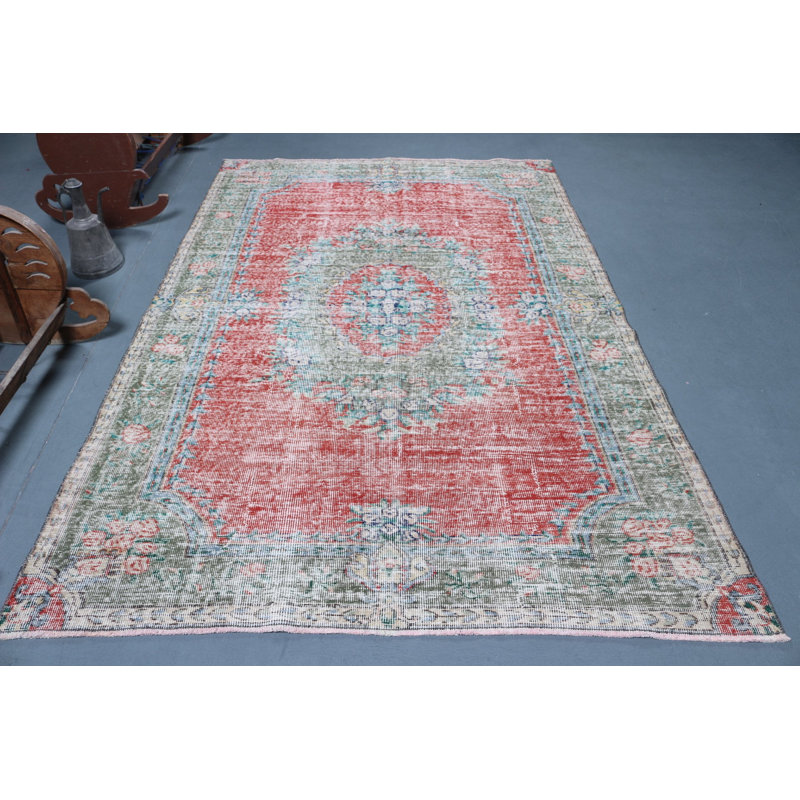 Tapis turc Oushak tissé à la main de grande taille pour le salon avec un thème rouge et un motif anatolien