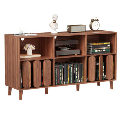 Support à tourne-disque moderne en bois de 55 pouces avec station de charge, prises de courant et 2 ports USB - Grande armoire de rangement pour disques vinyles - Console média Mid-Century avec tablettes ouvertes pour le salon - Bois naturel