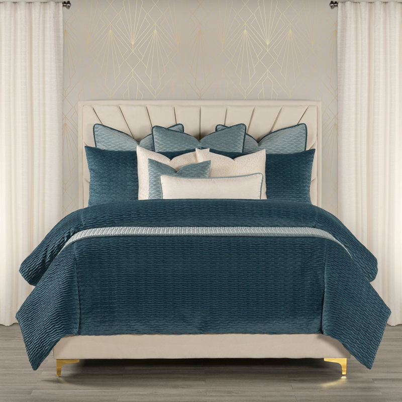 Pleated Velvet Wave Duvet Cover & Insert Set, Cal.King Duvet Cover & Insert +5 Additional Pieces, Navy