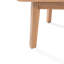 Table basse en bois pour l'extérieur et table basse avec coussins d'eau