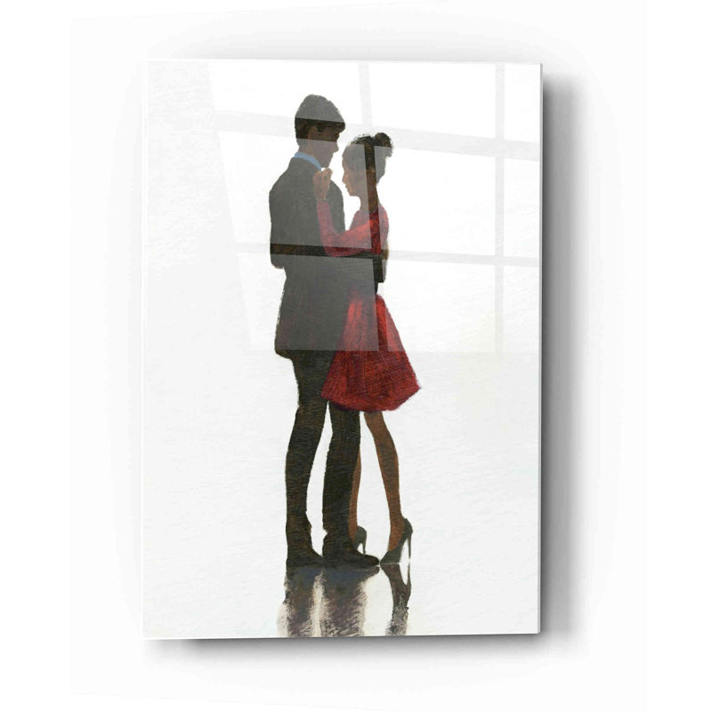 «The Embrace II Red Dress» par Marco Fabiano, art mural en verre acrylique, H 24 po x l 16 po x P 0,12 po