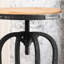 Tabouret de bar pivotant en bois massif à hauteur réglable-537003425-560790549
