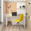 Chaise d'appoint rembourrée et revêtue de velours-690780401