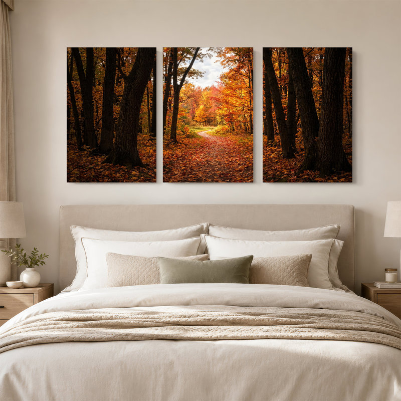 Ensemble de 3 toiles murales « Chemin à travers la forêt avec des feuilles d'automne orangées », 36"H x 24"W x 3pcs