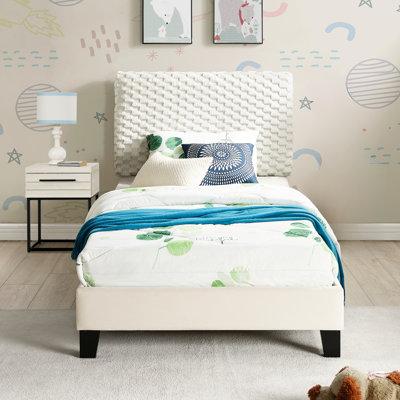 Configuration de la chambre à coucher simple: lit tapissier 3D et table de chevet: avec un design élégant
