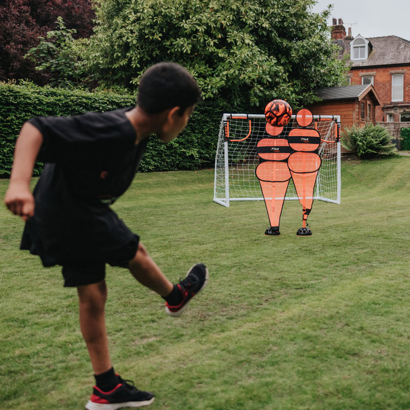 Football Flick Urban Training Set Mannequins
