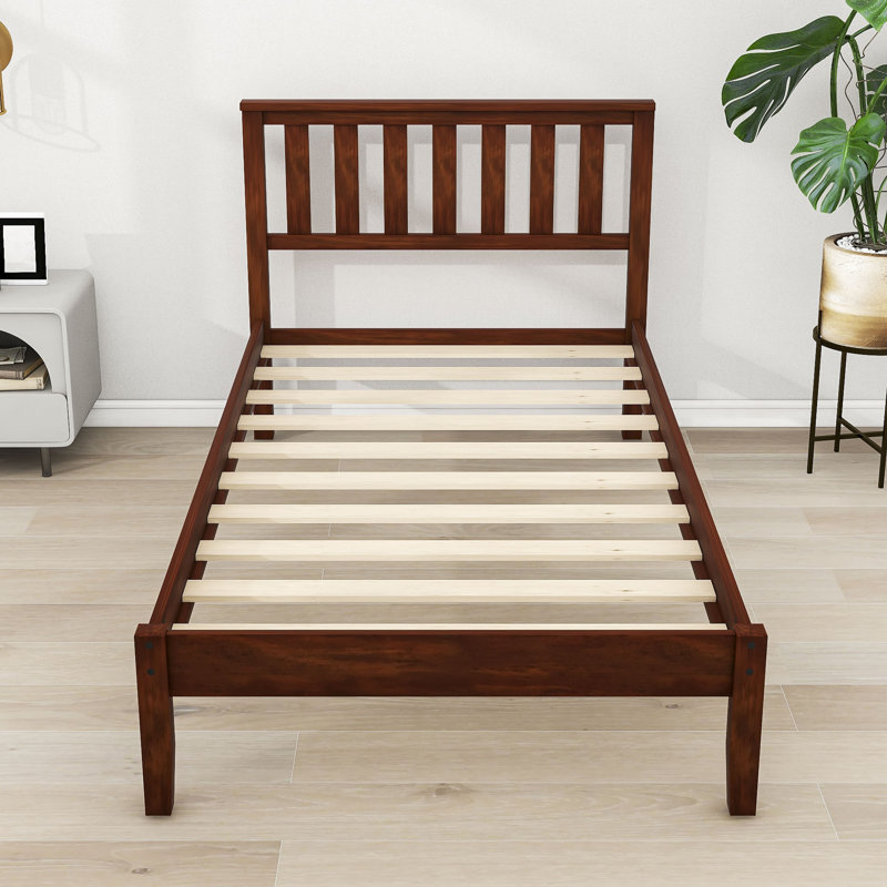 Lit plateforme simple en bois avec tête de lit, Noyer