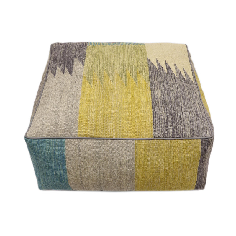 Housse de coussin rectangulaire en laine et insert par Arshs Fine Rugs