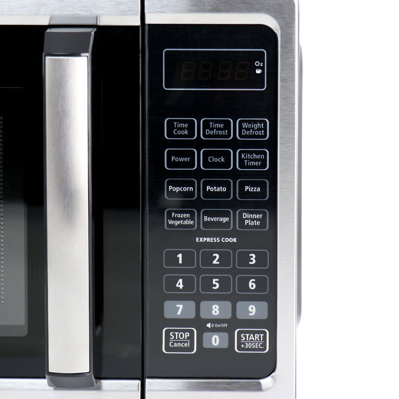 Black+Decker 0.7 Cubic Feet 700 Watt Countertop Microwave