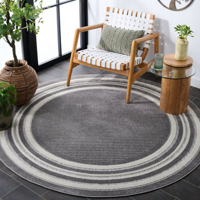 Shontavius 303 Area Indoor/Outdoor Area Rug In Grey / Ivory