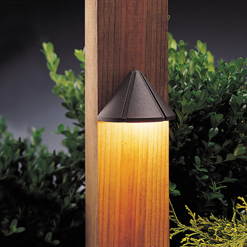 Luminaire de terrasse câblé Chimdindu, Bronze architectural texturé, 3000 K
