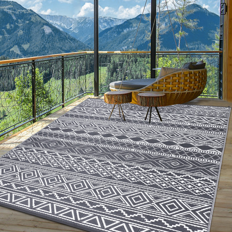 Boho Outdoor Mats Plastic Straw Rug Waterproof Vintage Washable Outdoor Rug for Garden Backyard Picnic Camping RV Deck Beach Trailer