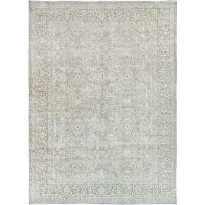High-Quality Hand-Knotted Silver And Camel Area Rug