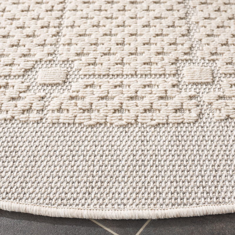 Konley Performance Solid Color Indoor/Outdoor Area Rug, Round 6'7"