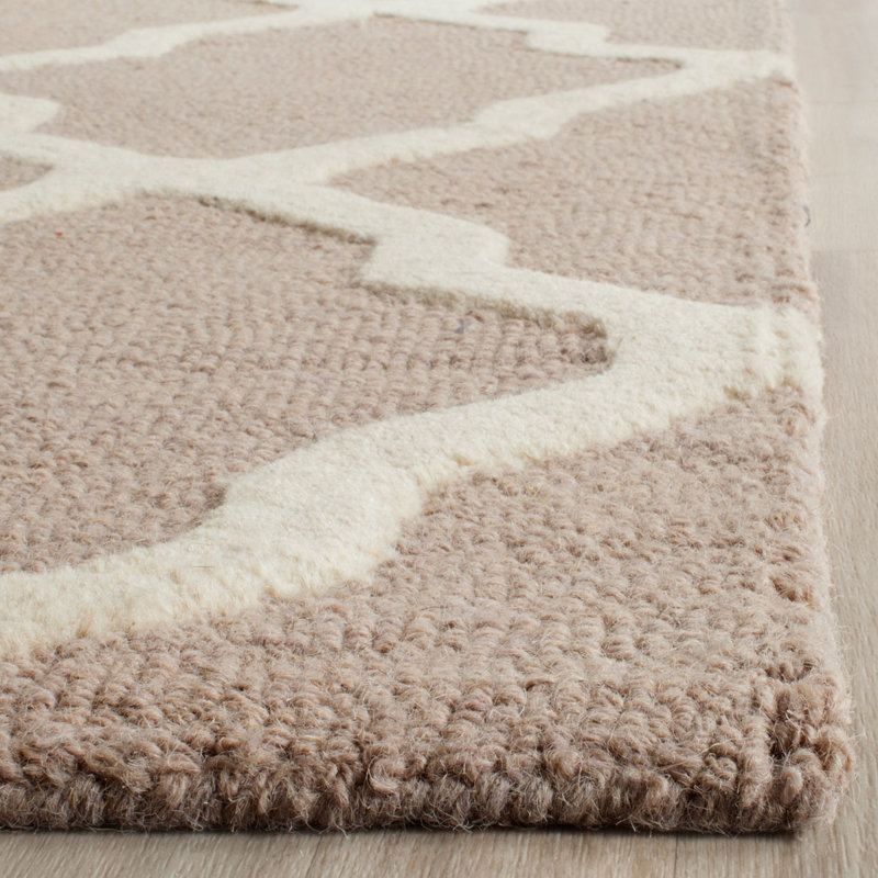 Darbonne Geometric Wool Hand Woven Area Rug, Rectangle 122 x 183 cm