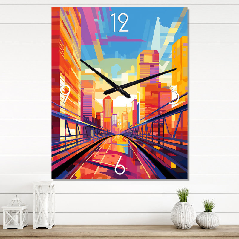 City City Popart - Horloge murale paysages urbains, H 32 po x l 16 po x P 1 po