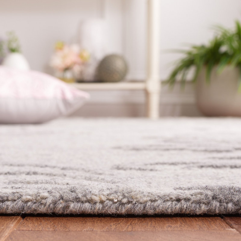 Gray Floral Hand-Tufted Wool Area Rug, 5' x 8'