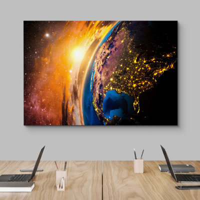 «Cosmic Planet Earth Horizon» sur