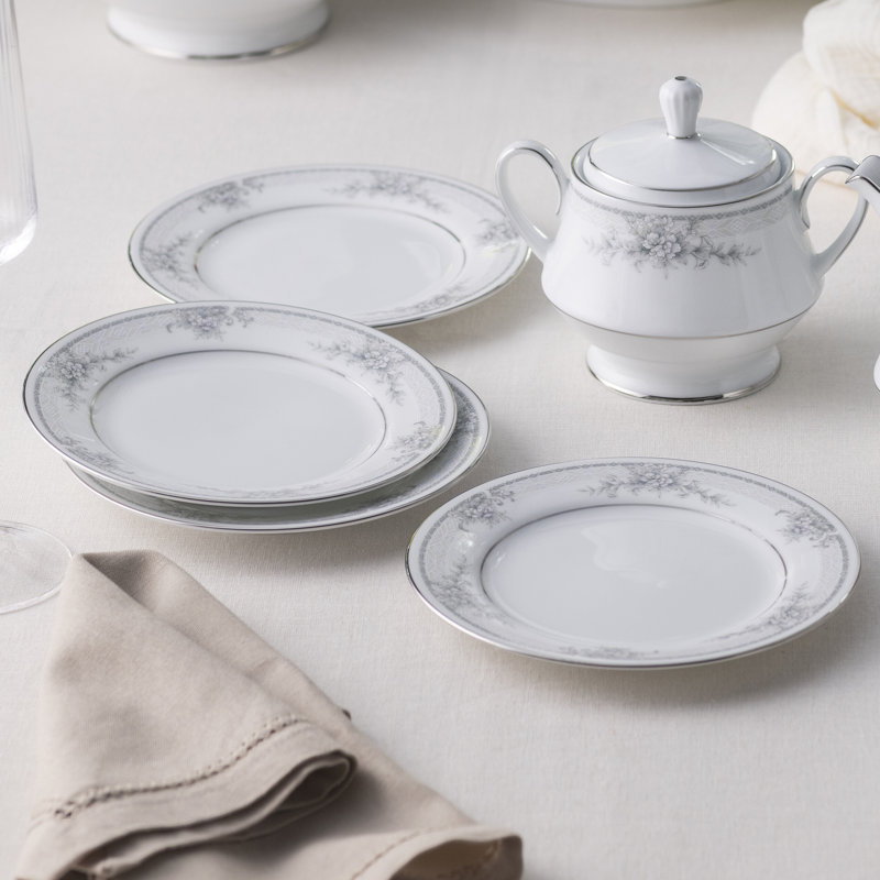 Ensemble de 4 assiettes à pain et beurre / apéritif Noritake Sweet Leilani, 6 1/4 po