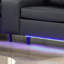 Noir moderne avec lumières à DEL, console de rangement et coussins attrayants Chargeurs élégants, porte-gobelets, sièges à dossier somptueux