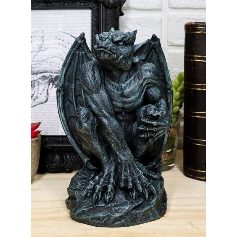 Bromley People Figurines & Sculptures