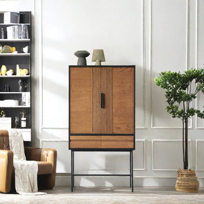 Armoire d'appoint moderne et rétro