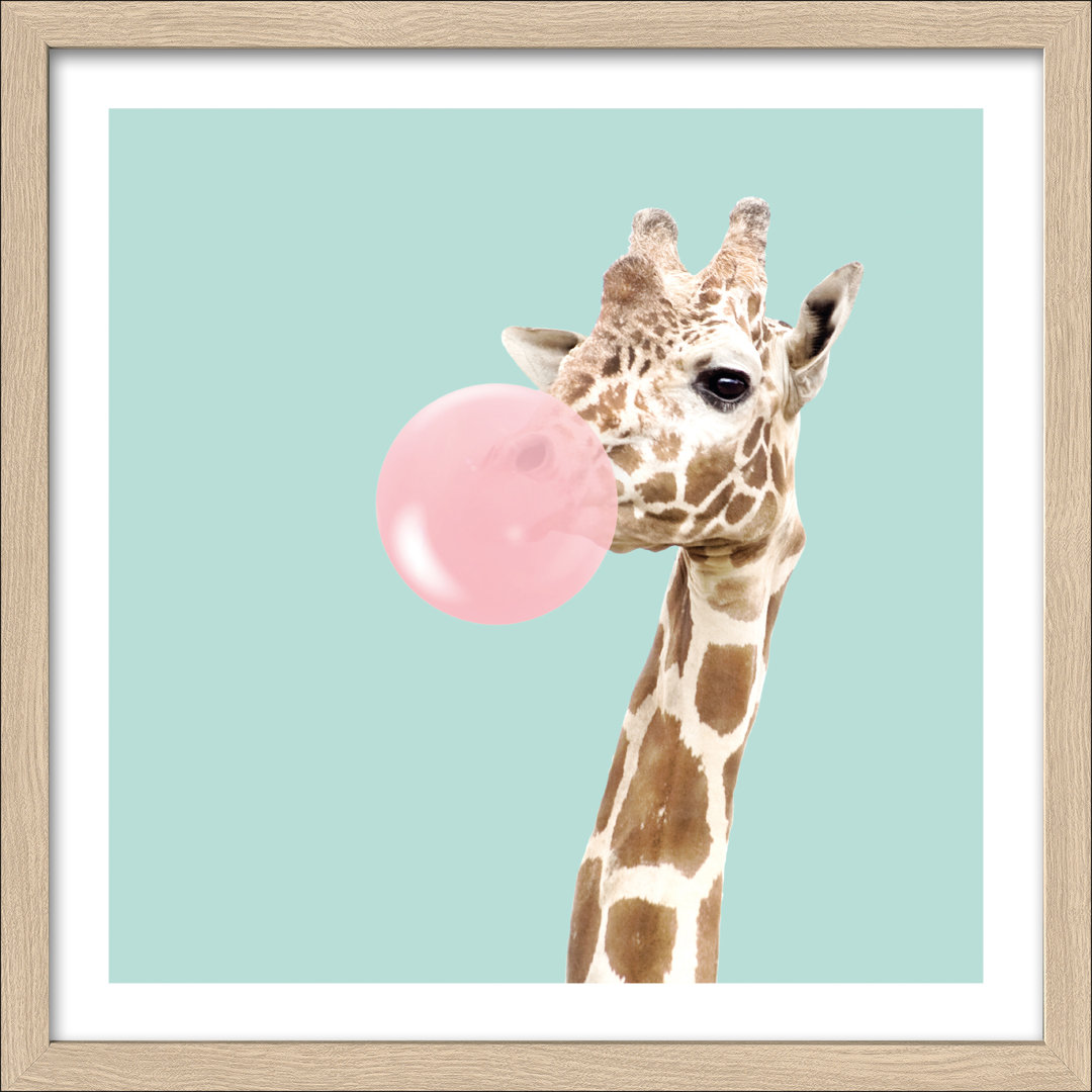 Giraffe Chewing Gum