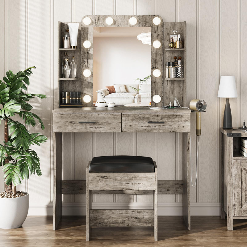 Jaeli Vanity, Gray