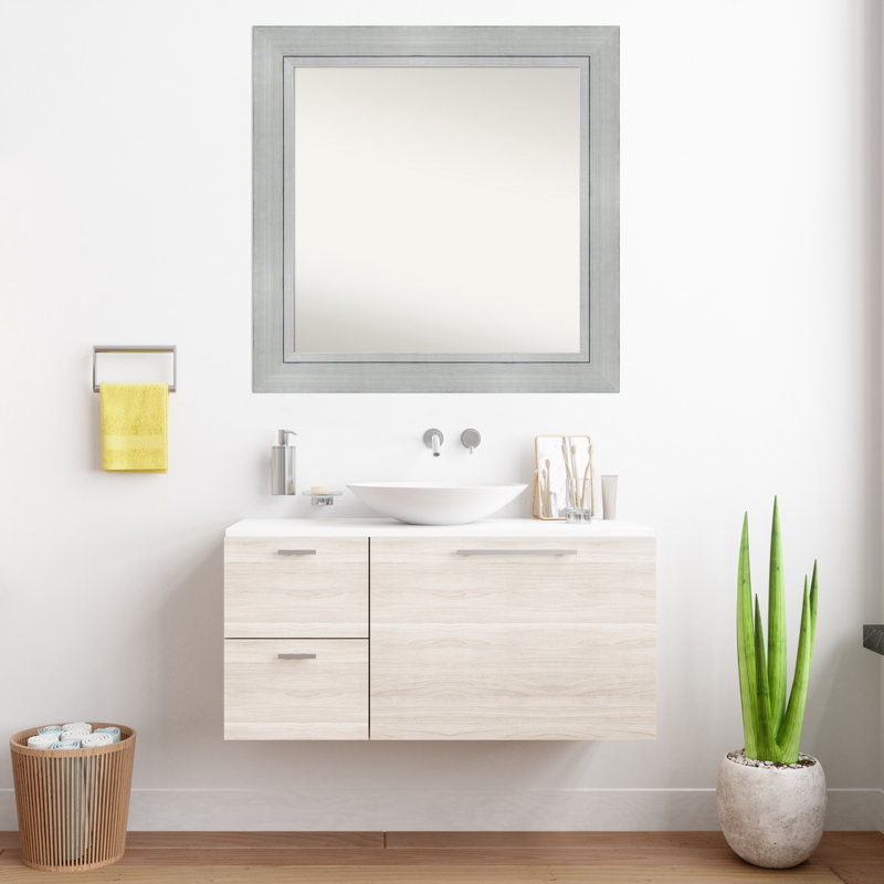Miroir mural en bois massif Yousef, 35,25 po x 35,25 po, Carré