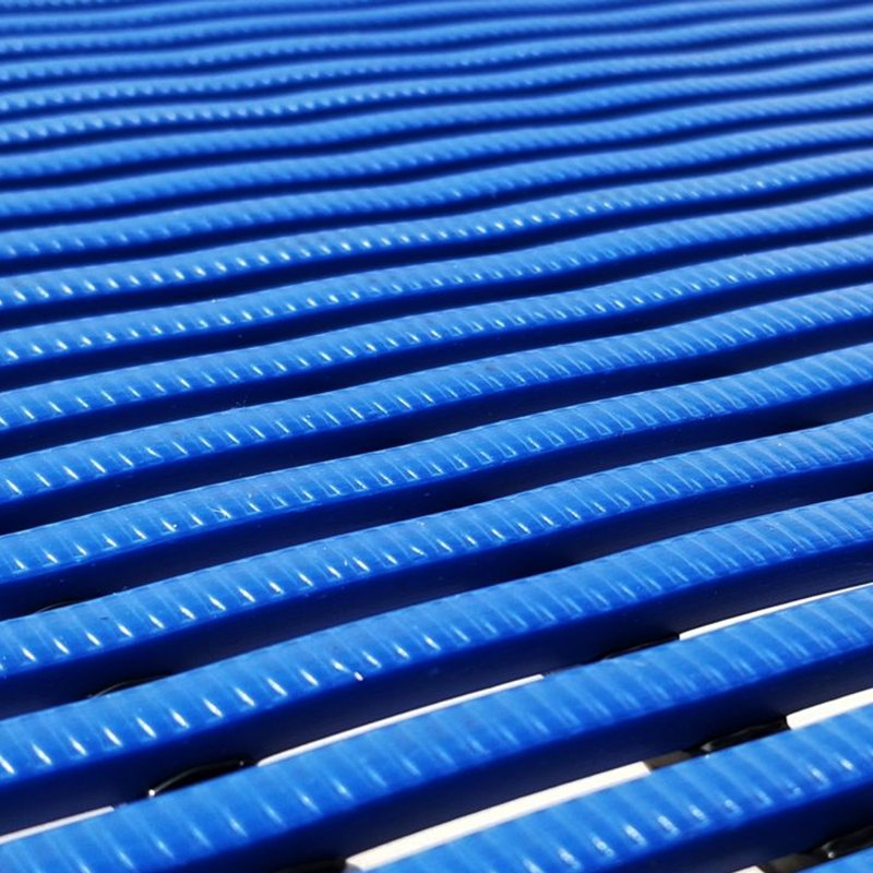 Tapis de sol pour salle de bain / douche VinGrate, L 36 po x L 72 po, Bleu