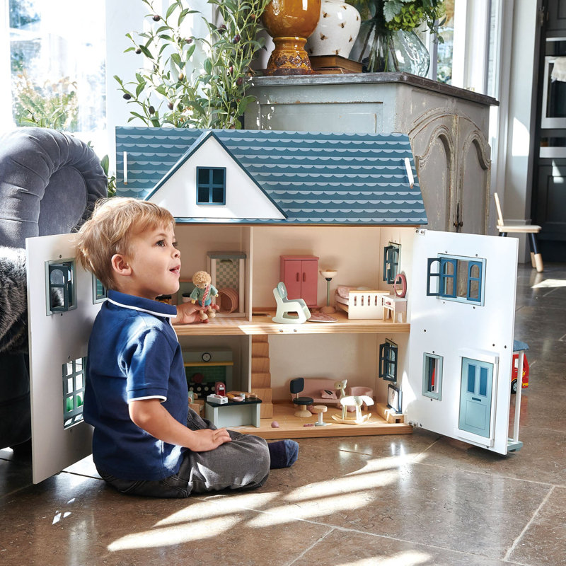 Dovetail Dollhouse