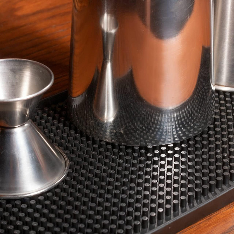 Paquet de 2 tapis de bar noirs, tapis de séchage de vaisselle en caoutchouc 18 po x 12 po pour comptoir, tapis anti-éclaboussures de service de cocktail antidérapants pour le bar, accessoires de tapis de café pour la cuisine à domicile