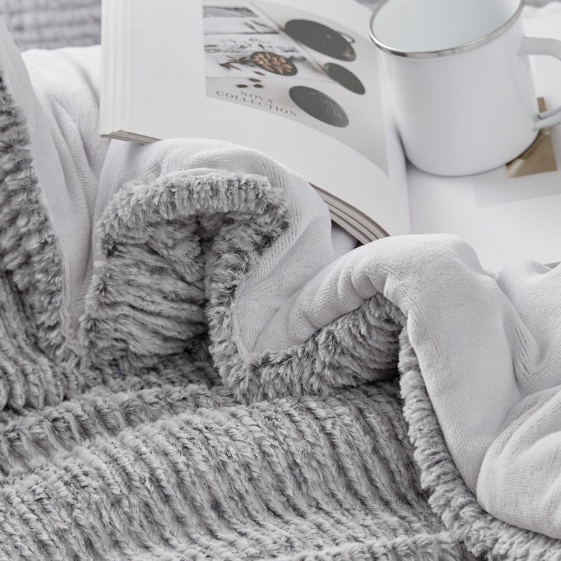 Glacier Frost - Coma Inducer Oversized Comforter Set - Snowy Gray, King Comforter + 2 King Shams