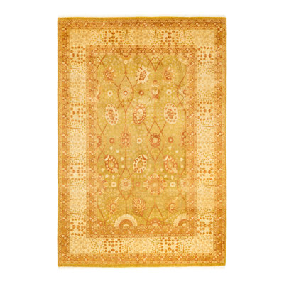 Tapis unique noué à la main vert de 6 pi 1 po x 9 pi 4 po Riannon