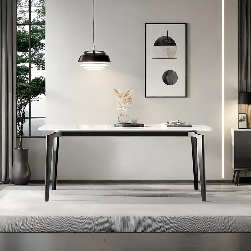 Victoire, H 29,52 po x L 62,99 po x l 31,49 po