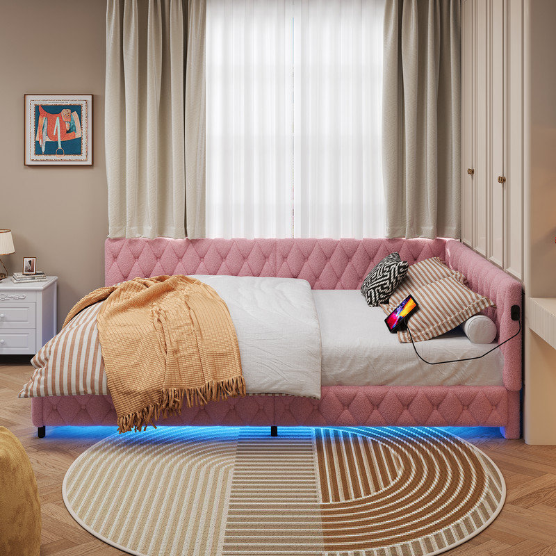 Bed, Pink