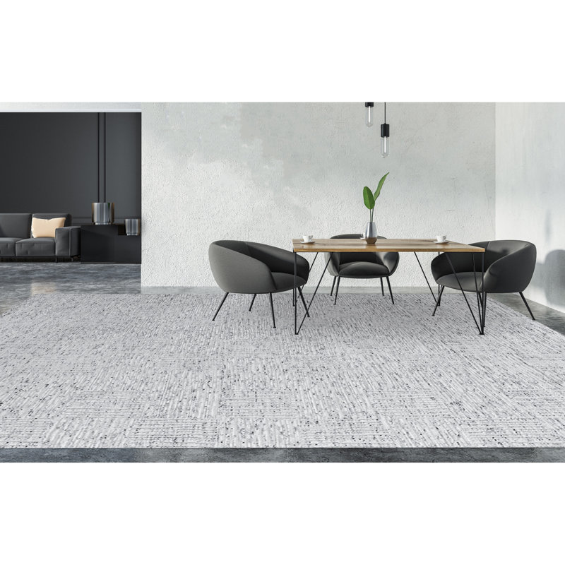 Wool Area Rug in Gray, Rectangle 6' x 9'
