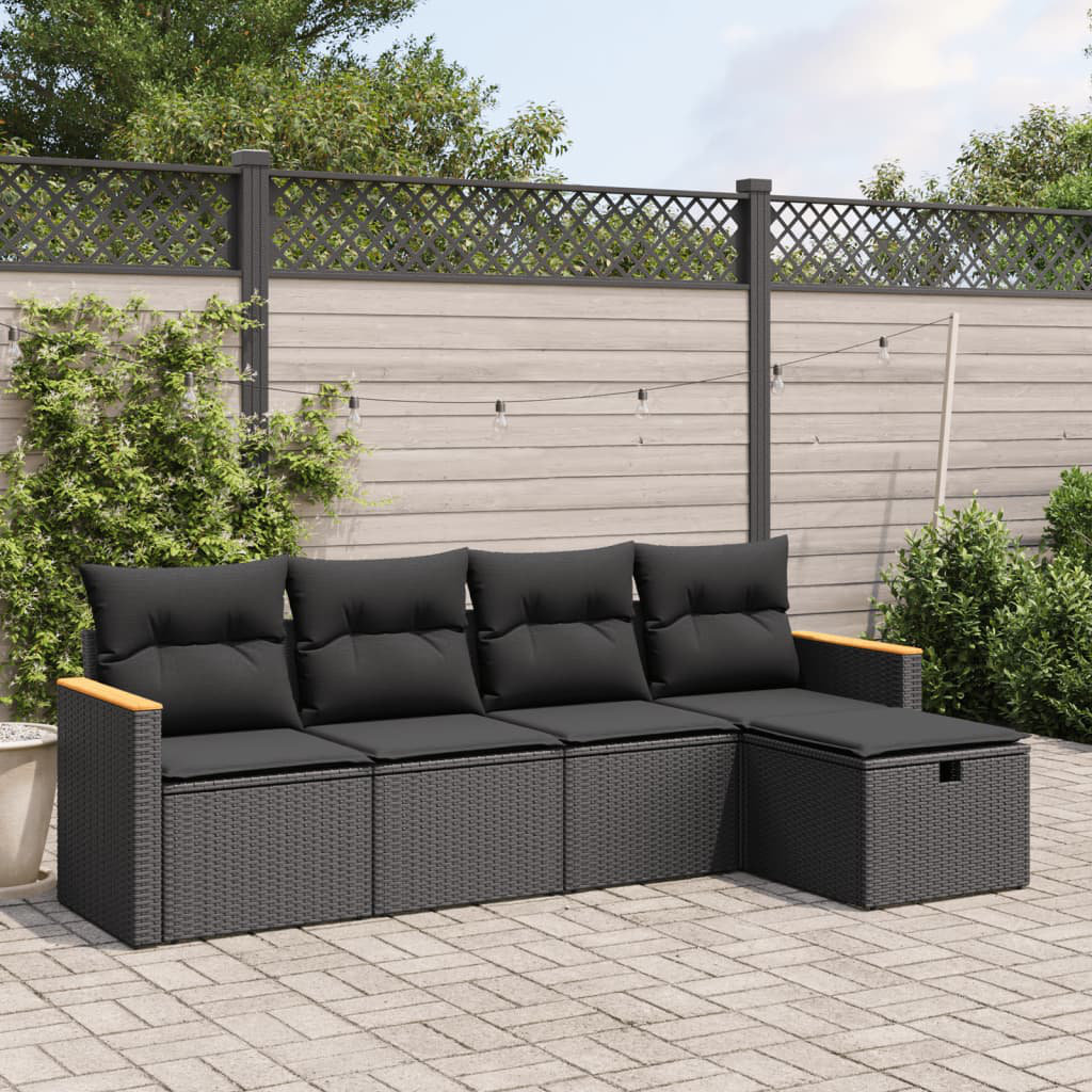 Gartensofa mit Kissen