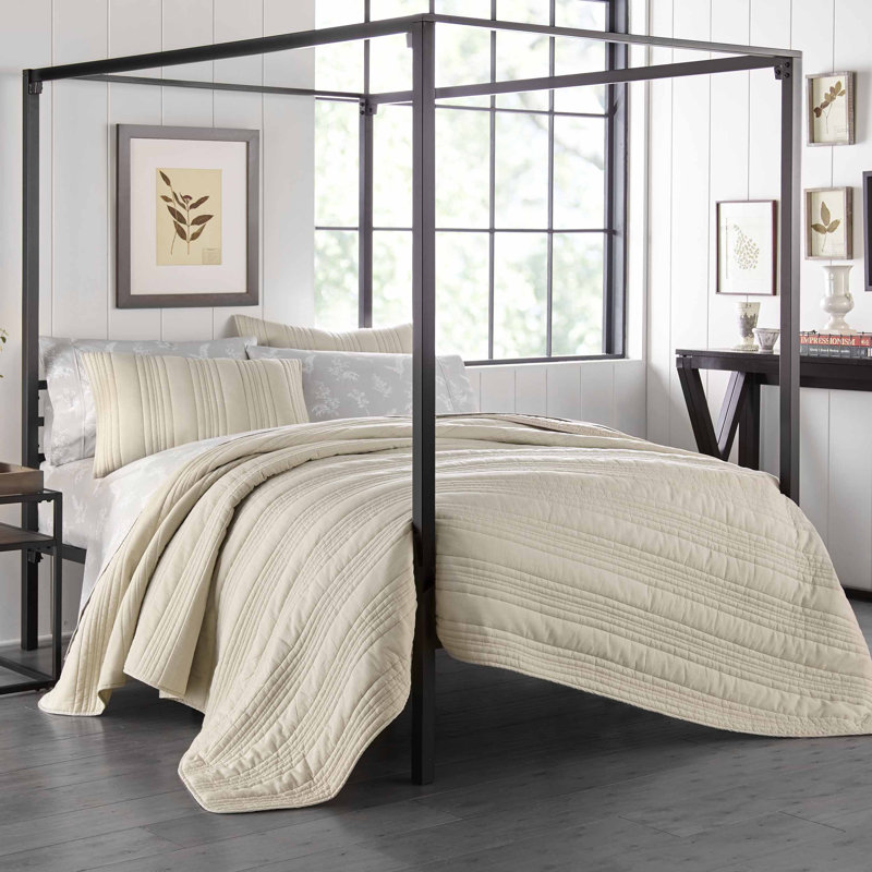 Horseshoe Gray Full/Queen Reversible Cotton Quilt Set