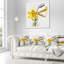 Tige de tulipe jaune avec feuilles - coussin à imprimé floral-30744443-30744440